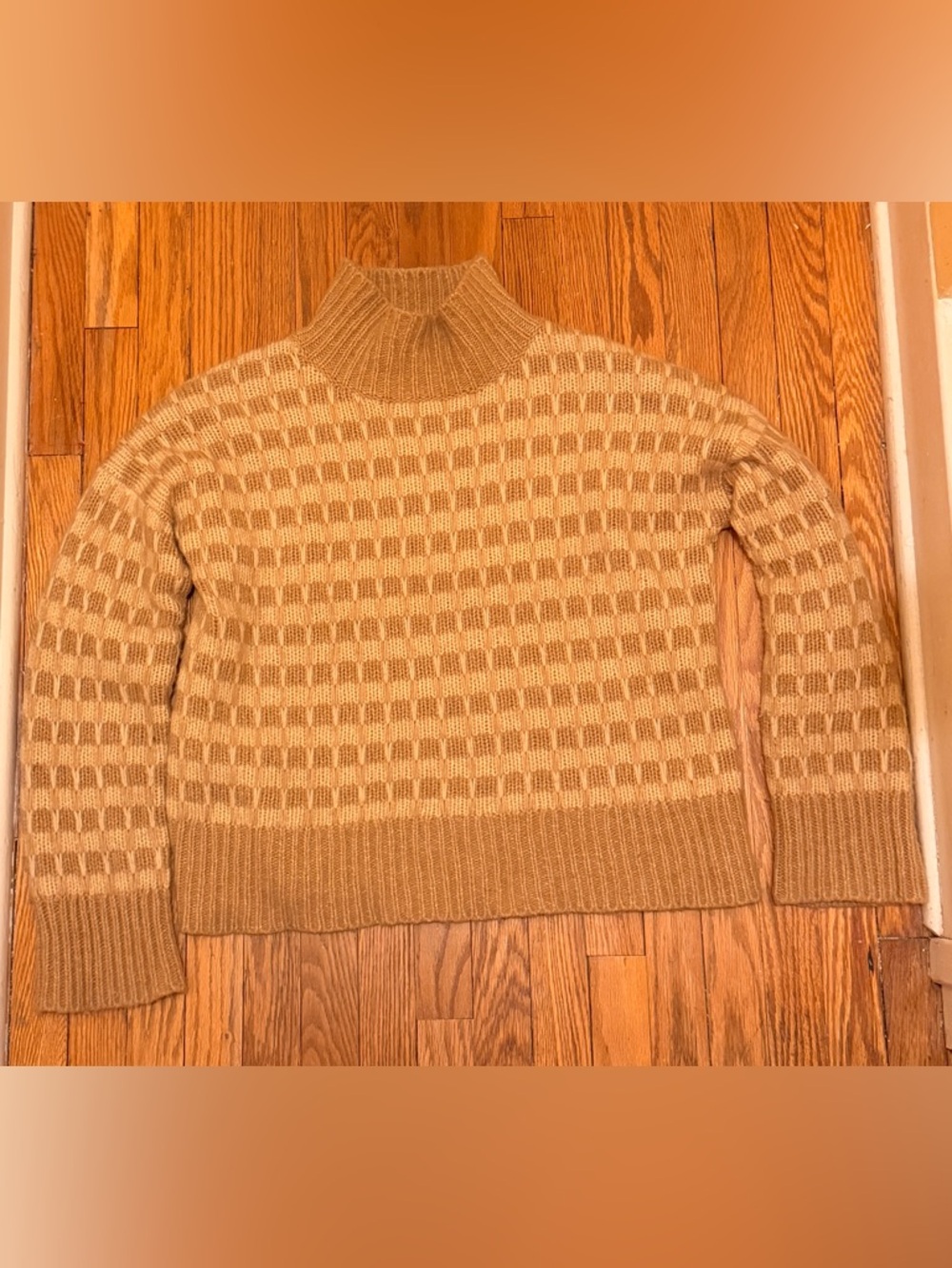 Everlane M tan & cream tuck chunky sweater,  merino wool pima cotton alpaca